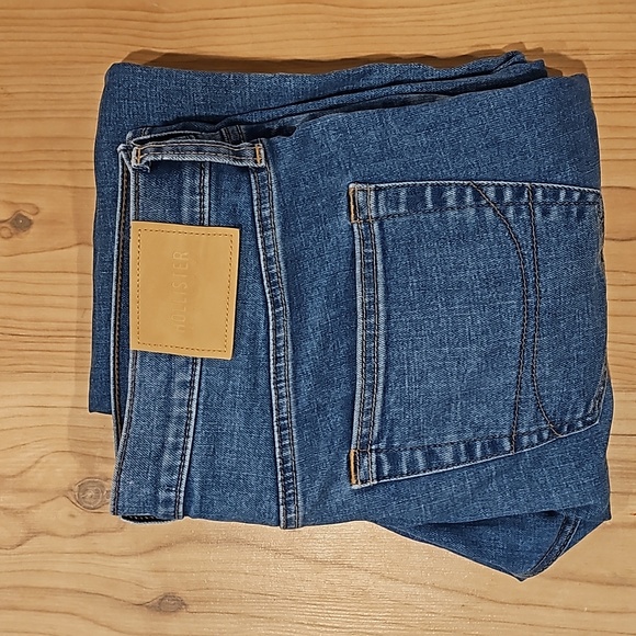 Hollister Skinny Jeans --- 34x34 --- Worn Twice, Washed Once - Picture 7 of 7